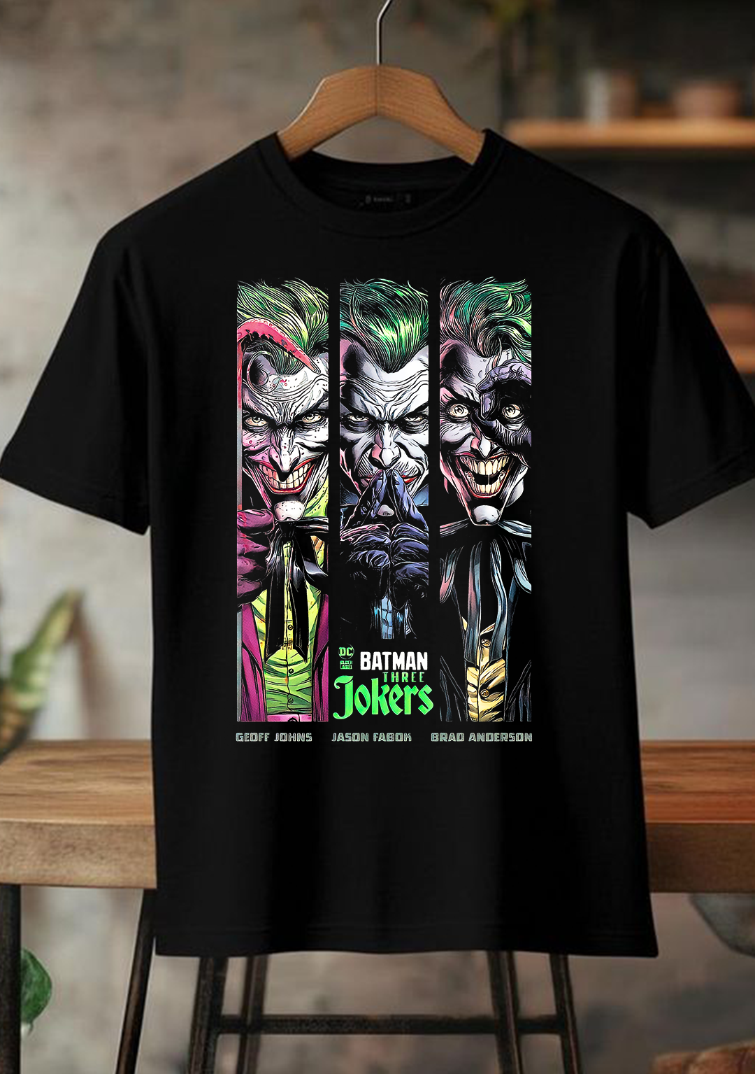 "The Batman: Three Jokers" Oversized Graphic T-Shirt – Black